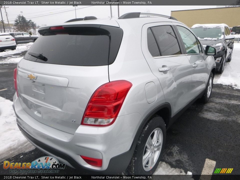 2018 Chevrolet Trax LT Silver Ice Metallic / Jet Black Photo #5
