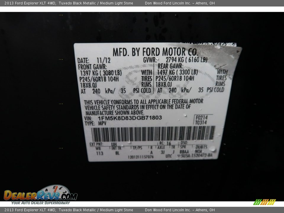 2013 Ford Explorer XLT 4WD Tuxedo Black Metallic / Medium Light Stone Photo #34