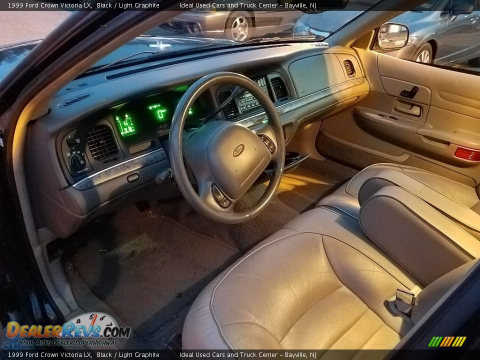 1999 Ford Crown Victoria LX Black / Light Graphite Photo #3