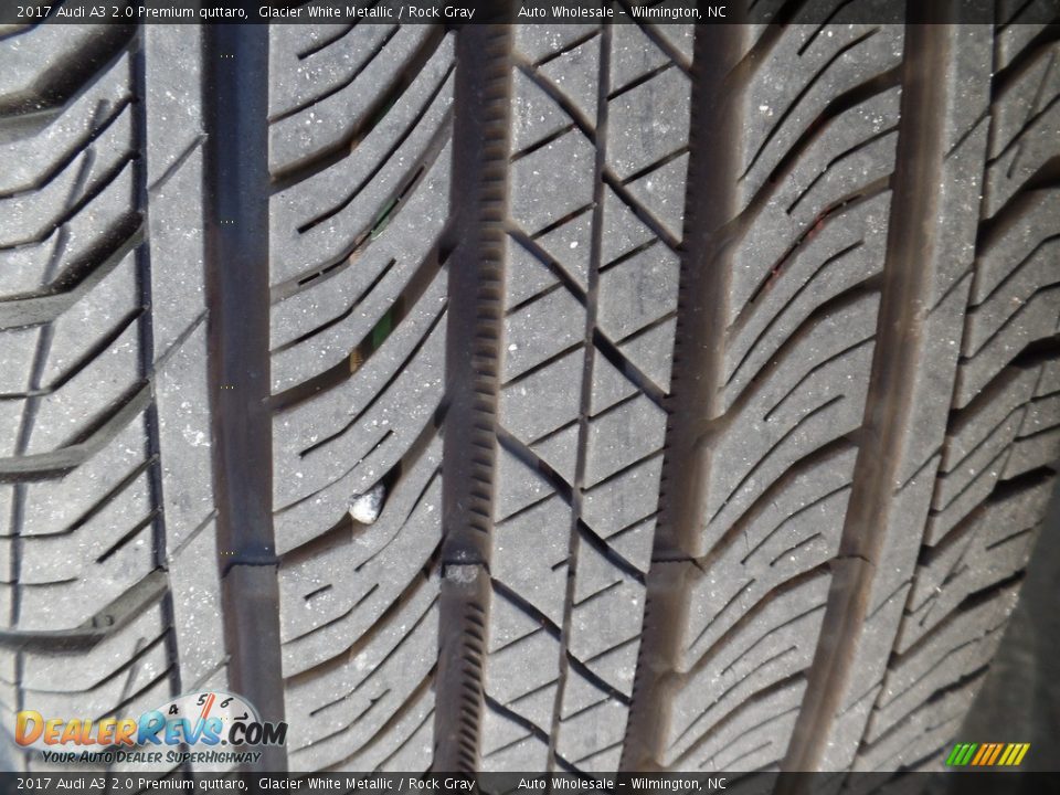 2017 Audi A3 2.0 Premium quttaro Glacier White Metallic / Rock Gray Photo #9