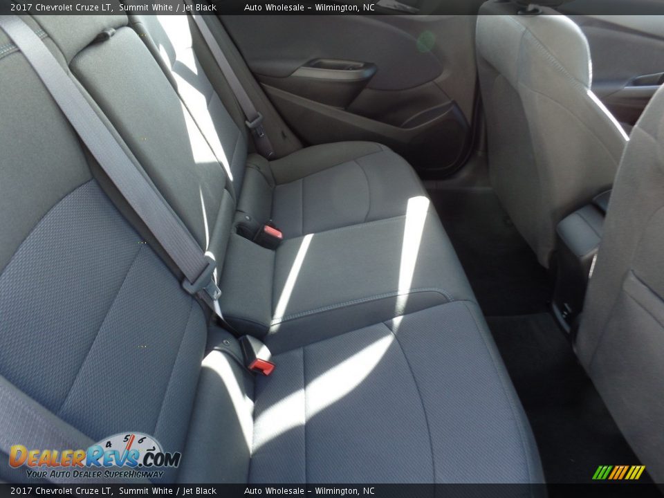 2017 Chevrolet Cruze LT Summit White / Jet Black Photo #14