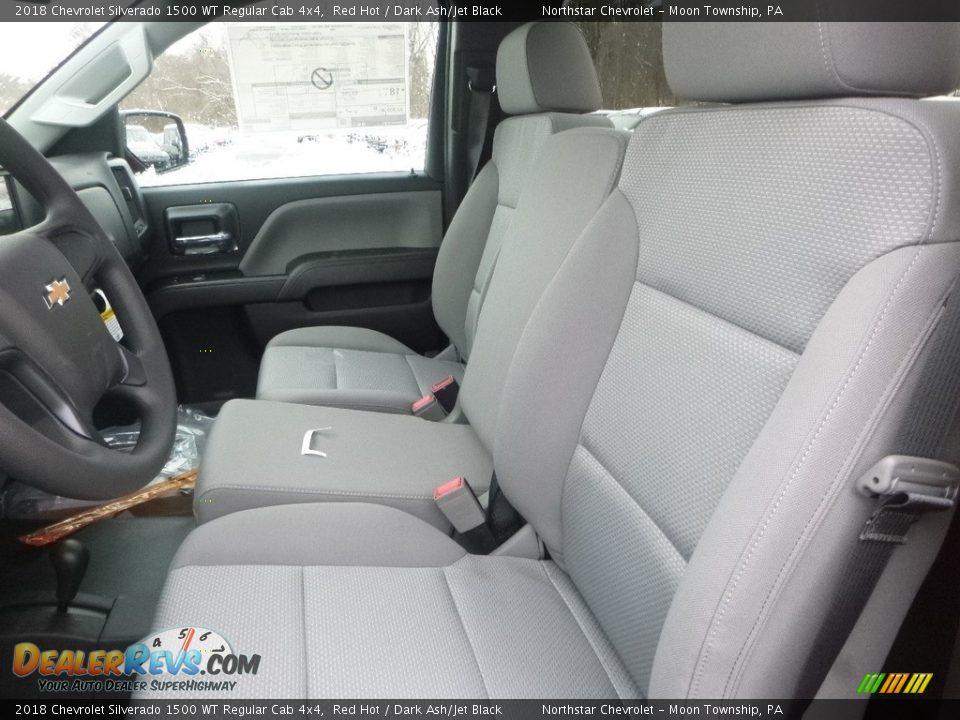 2018 Chevrolet Silverado 1500 WT Regular Cab 4x4 Red Hot / Dark Ash/Jet Black Photo #14