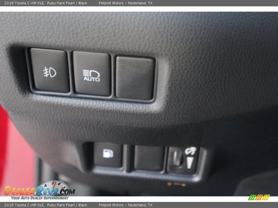 2018 Toyota C-HR XLE Ruby Flare Pearl / Black Photo #22