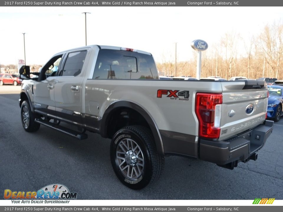 2017 Ford F250 Super Duty King Ranch Crew Cab 4x4 White Gold / King Ranch Mesa Antique Java Photo #5