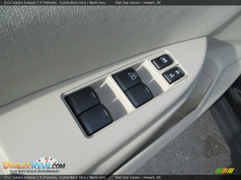 2012 Subaru Outback 2.5i Premium Crystal Black Silica / Warm Ivory Photo #15