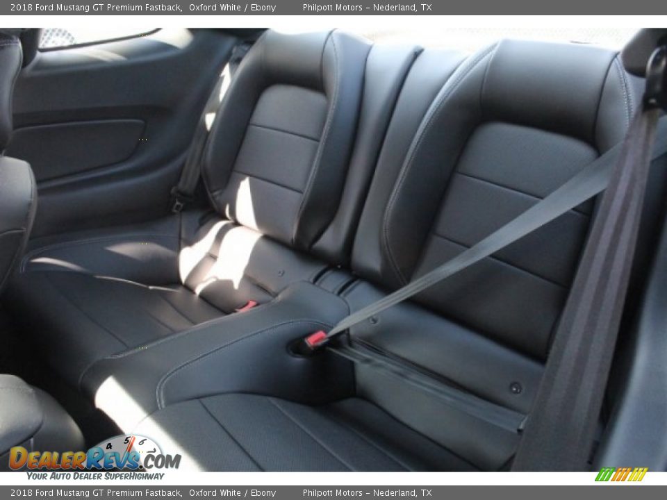 2018 Ford Mustang GT Premium Fastback Oxford White / Ebony Photo #24