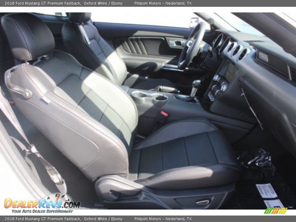 2018 Ford Mustang GT Premium Fastback Oxford White / Ebony Photo #28