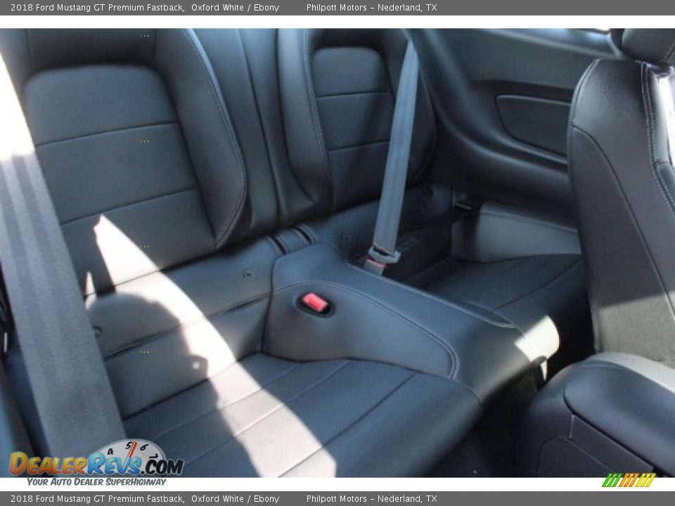 2018 Ford Mustang GT Premium Fastback Oxford White / Ebony Photo #29