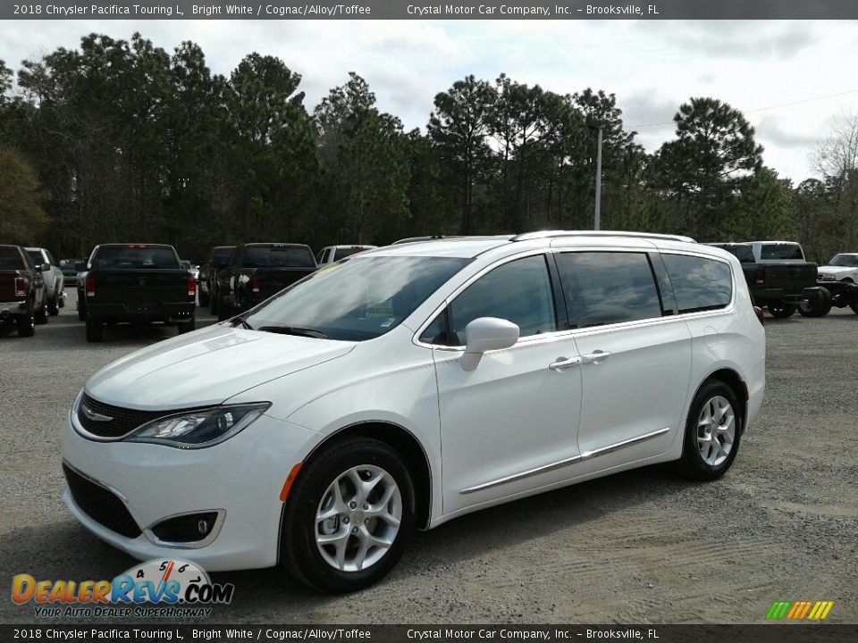 2018 Chrysler Pacifica Touring L Bright White / Cognac/Alloy/Toffee Photo #1