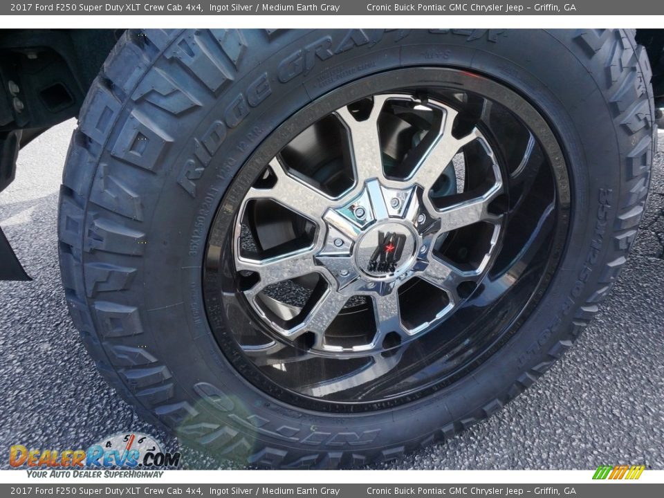 2017 Ford F250 Super Duty XLT Crew Cab 4x4 Ingot Silver / Medium Earth Gray Photo #14