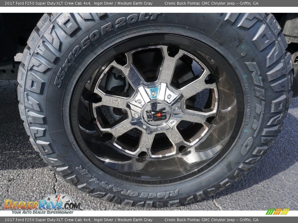 2017 Ford F250 Super Duty XLT Crew Cab 4x4 Ingot Silver / Medium Earth Gray Photo #22
