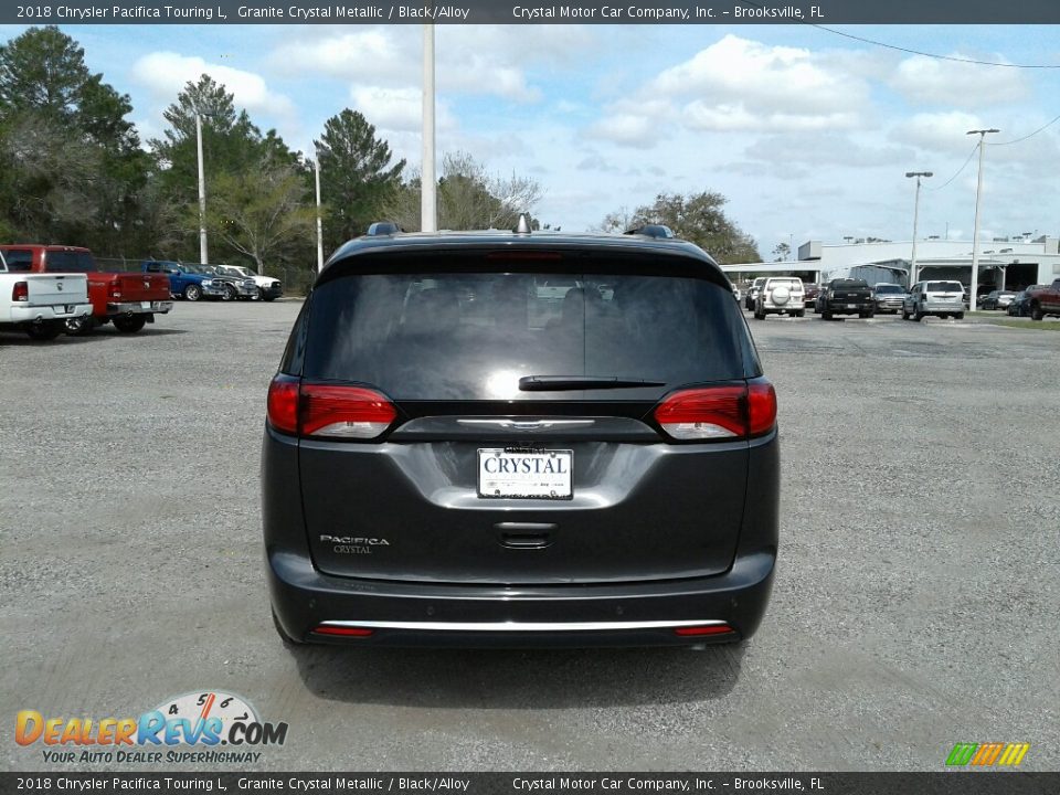 2018 Chrysler Pacifica Touring L Granite Crystal Metallic / Black/Alloy Photo #4