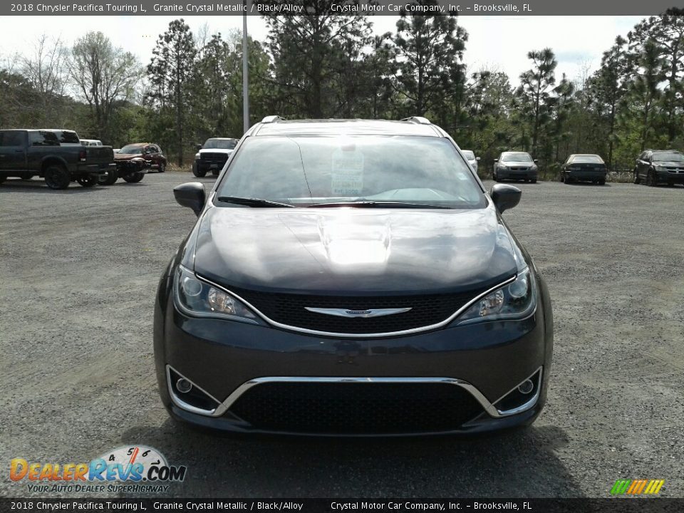 2018 Chrysler Pacifica Touring L Granite Crystal Metallic / Black/Alloy Photo #8