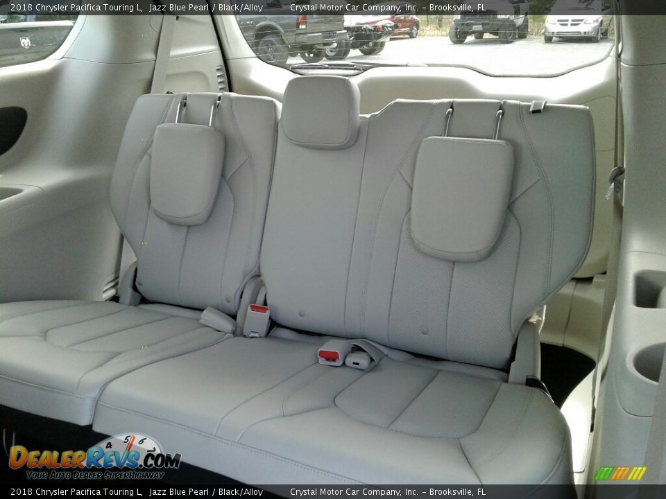 2018 Chrysler Pacifica Touring L Jazz Blue Pearl / Black/Alloy Photo #11