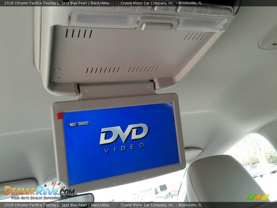 2018 Chrysler Pacifica Touring L Jazz Blue Pearl / Black/Alloy Photo #17