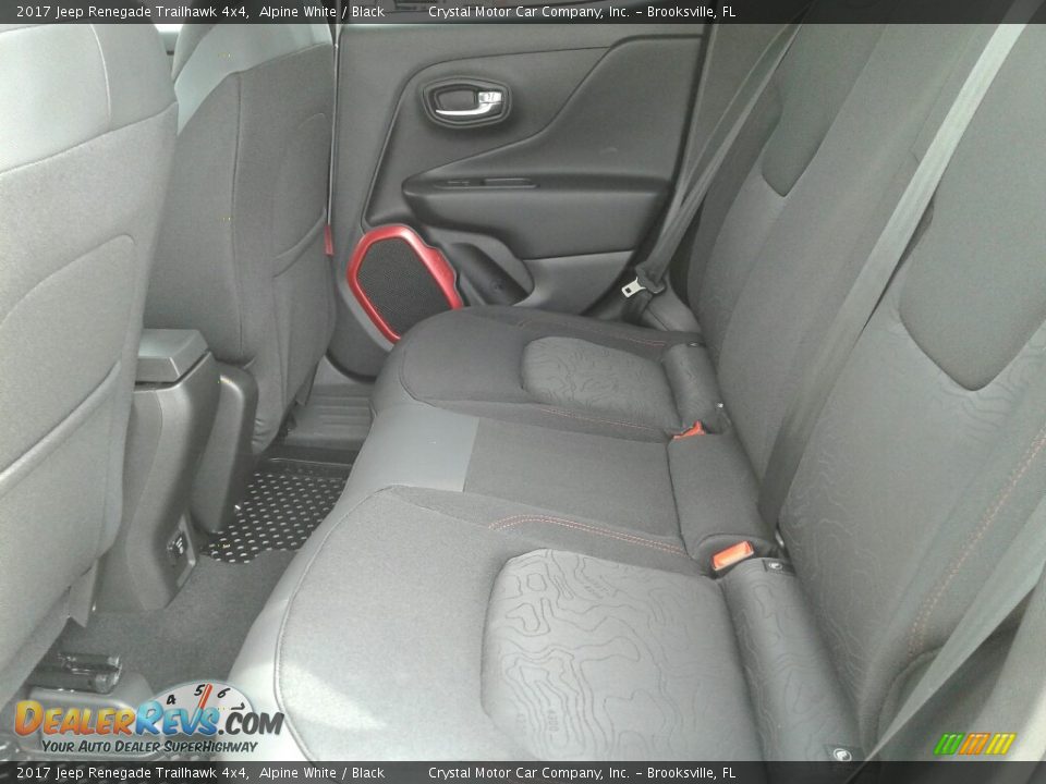 2017 Jeep Renegade Trailhawk 4x4 Alpine White / Black Photo #10