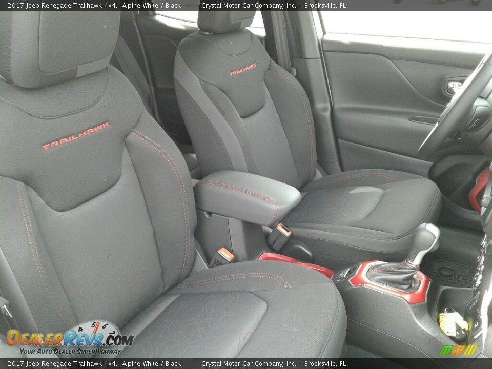 2017 Jeep Renegade Trailhawk 4x4 Alpine White / Black Photo #12