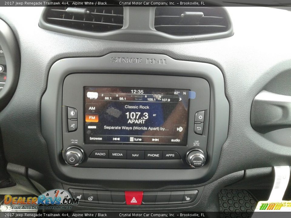 2017 Jeep Renegade Trailhawk 4x4 Alpine White / Black Photo #15