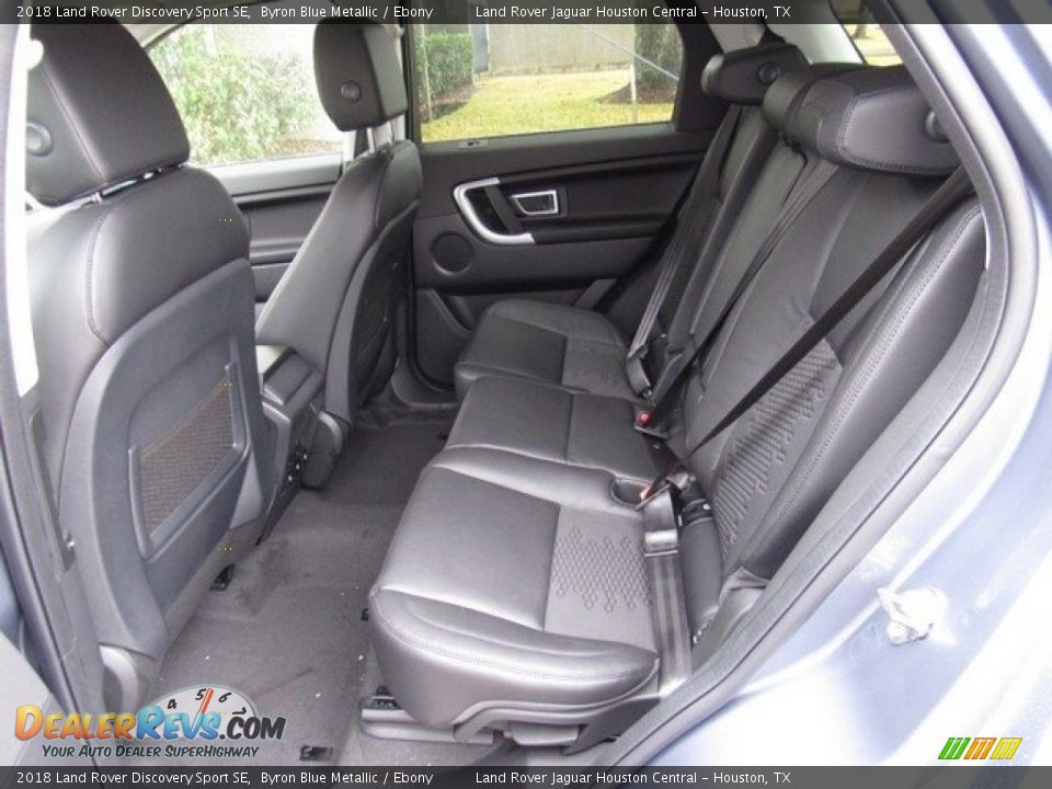 Rear Seat of 2018 Land Rover Discovery Sport SE Photo #5