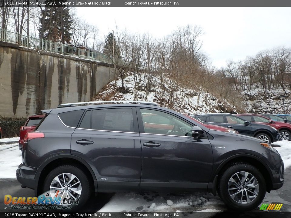 2018 Toyota RAV4 XLE AWD Magnetic Gray Metallic / Black Photo #2
