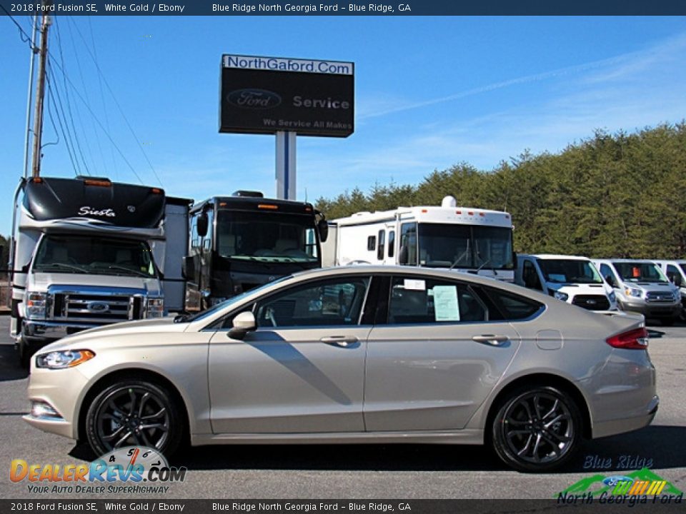 2018 Ford Fusion SE White Gold / Ebony Photo #2