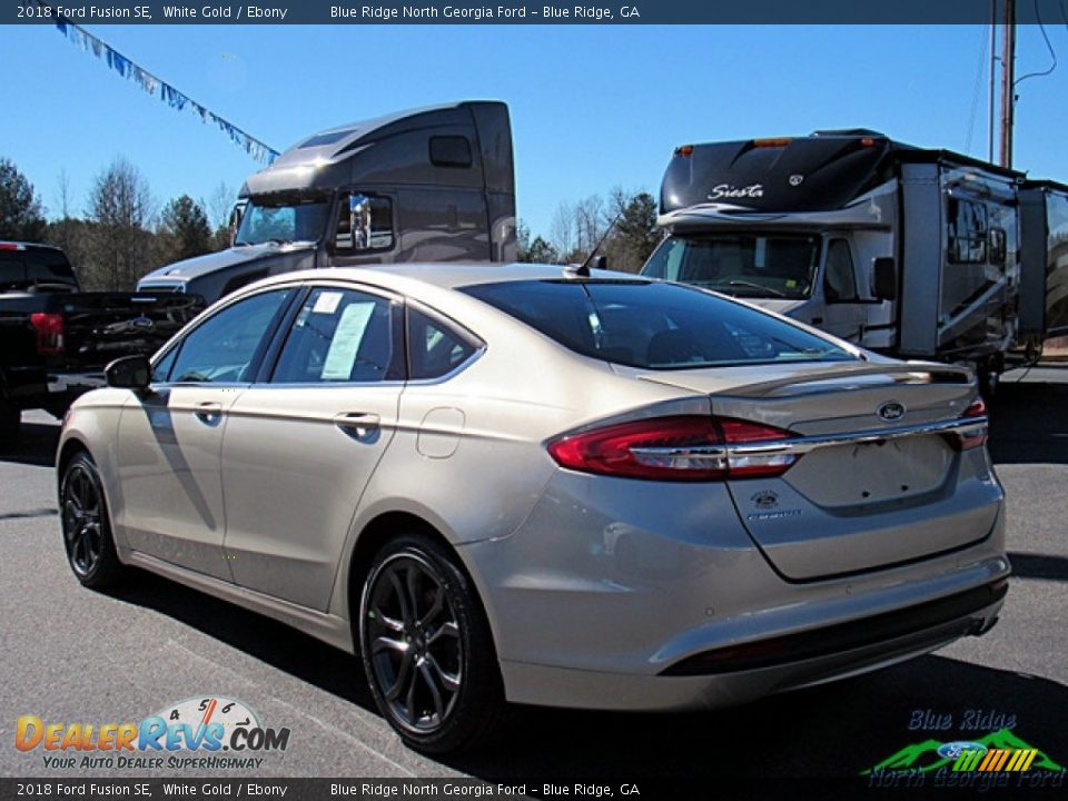 2018 Ford Fusion SE White Gold / Ebony Photo #3