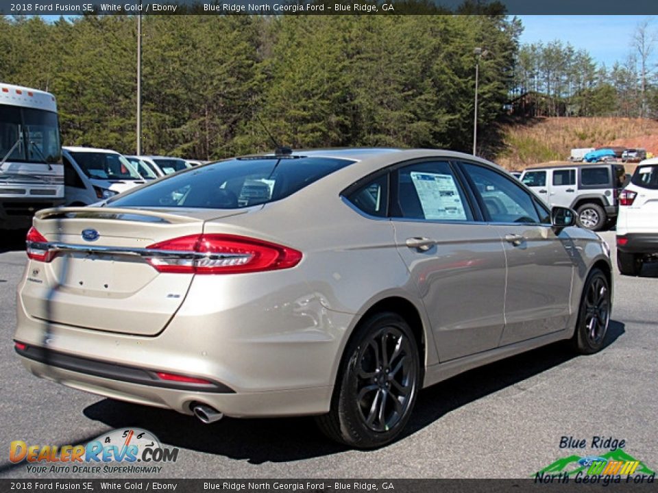 2018 Ford Fusion SE White Gold / Ebony Photo #5