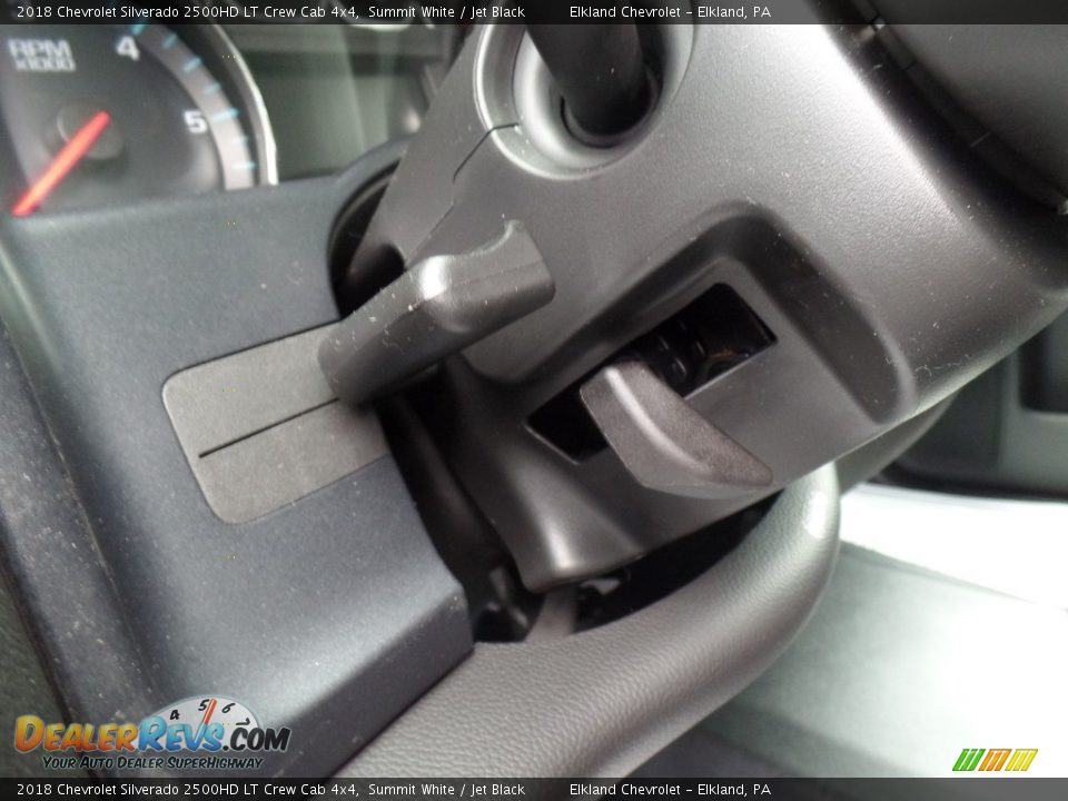 2018 Chevrolet Silverado 2500HD LT Crew Cab 4x4 Summit White / Jet Black Photo #26