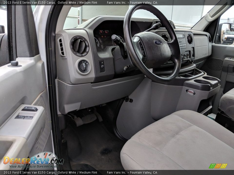 2013 Ford E Series Van E150 Cargo Oxford White / Medium Flint Photo #3
