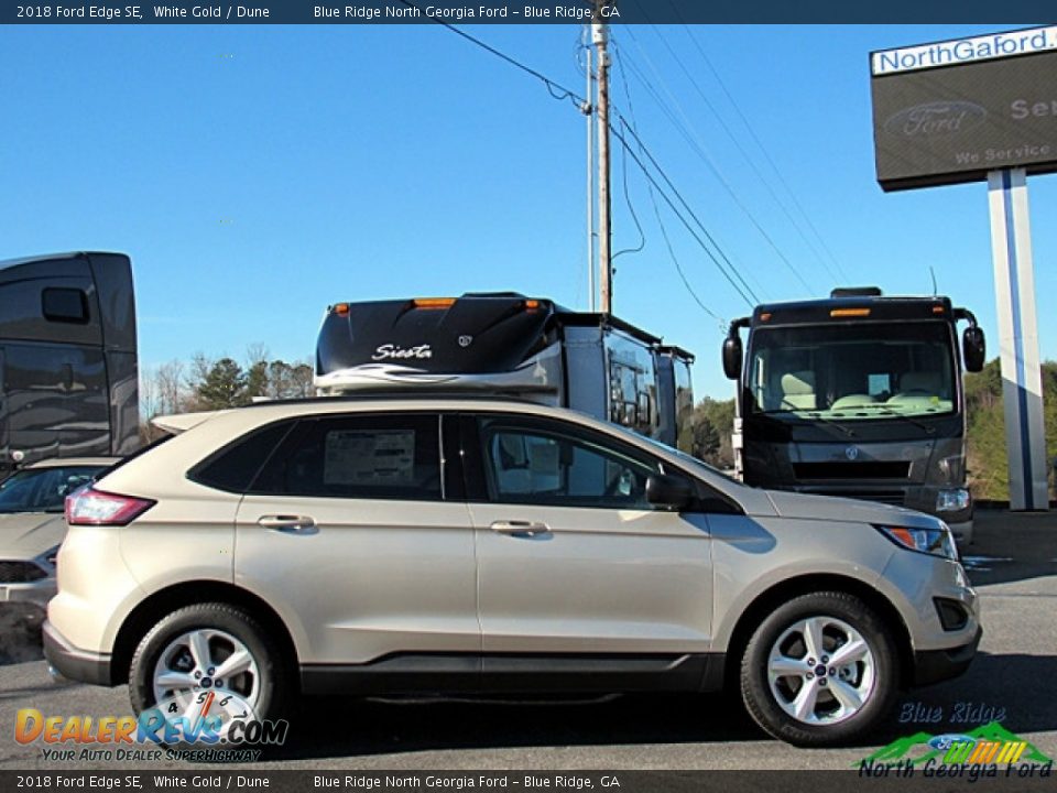 2018 Ford Edge SE White Gold / Dune Photo #6