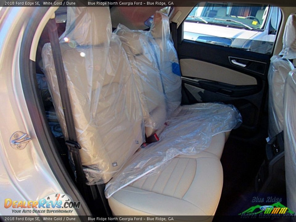 2018 Ford Edge SE White Gold / Dune Photo #12