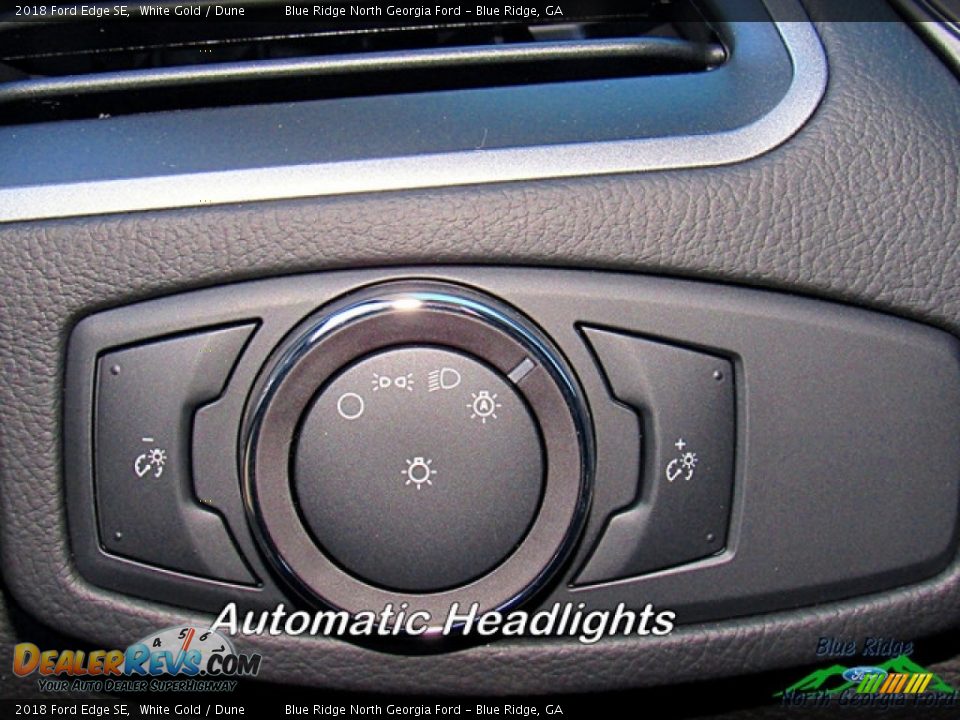 2018 Ford Edge SE White Gold / Dune Photo #14