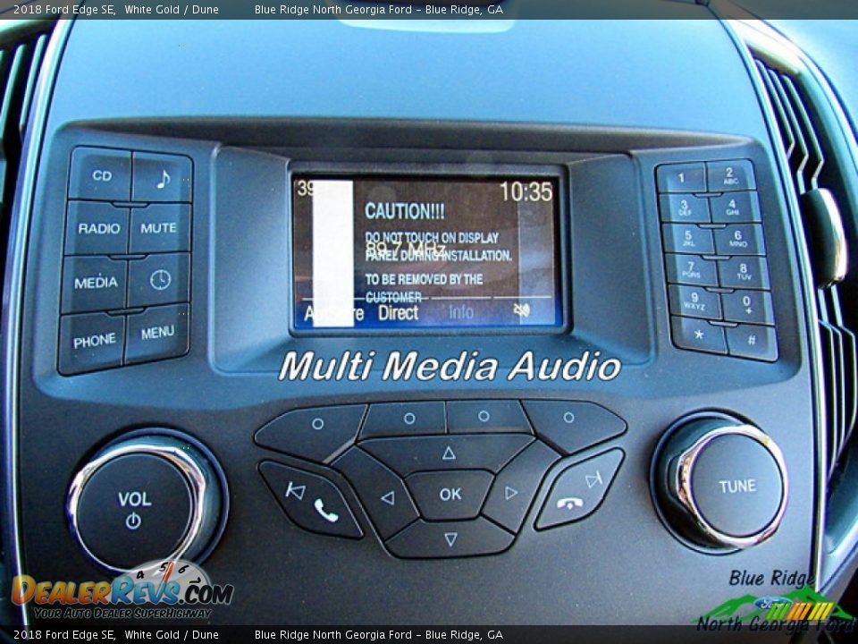 2018 Ford Edge SE White Gold / Dune Photo #17
