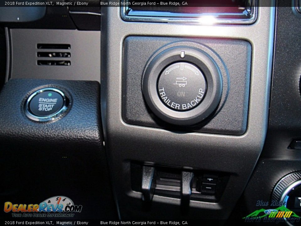 2018 Ford Expedition XLT Magnetic / Ebony Photo #23