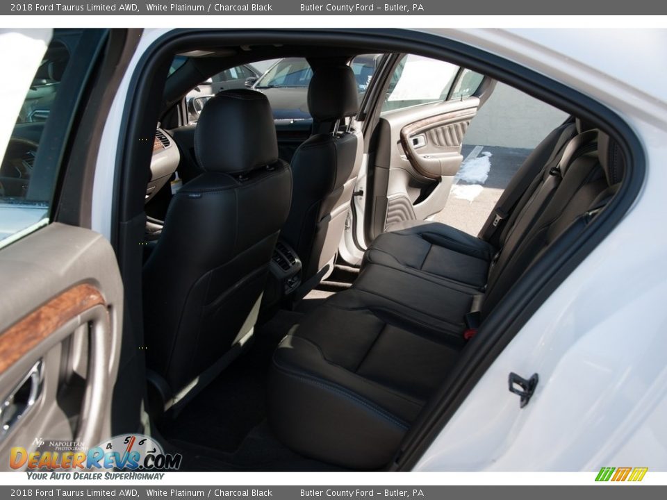 2018 Ford Taurus Limited AWD White Platinum / Charcoal Black Photo #10