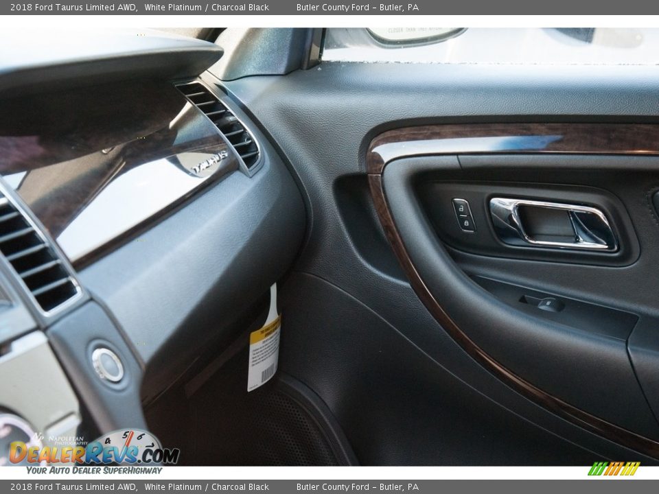 2018 Ford Taurus Limited AWD White Platinum / Charcoal Black Photo #13