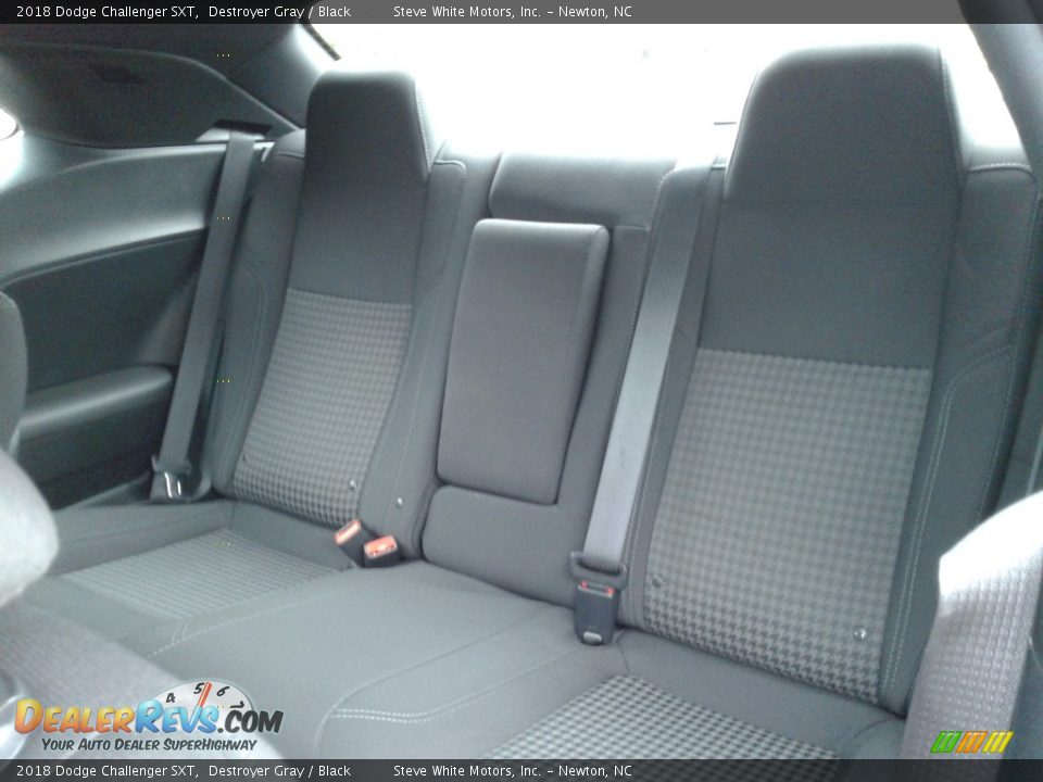 2018 Dodge Challenger SXT Destroyer Gray / Black Photo #11