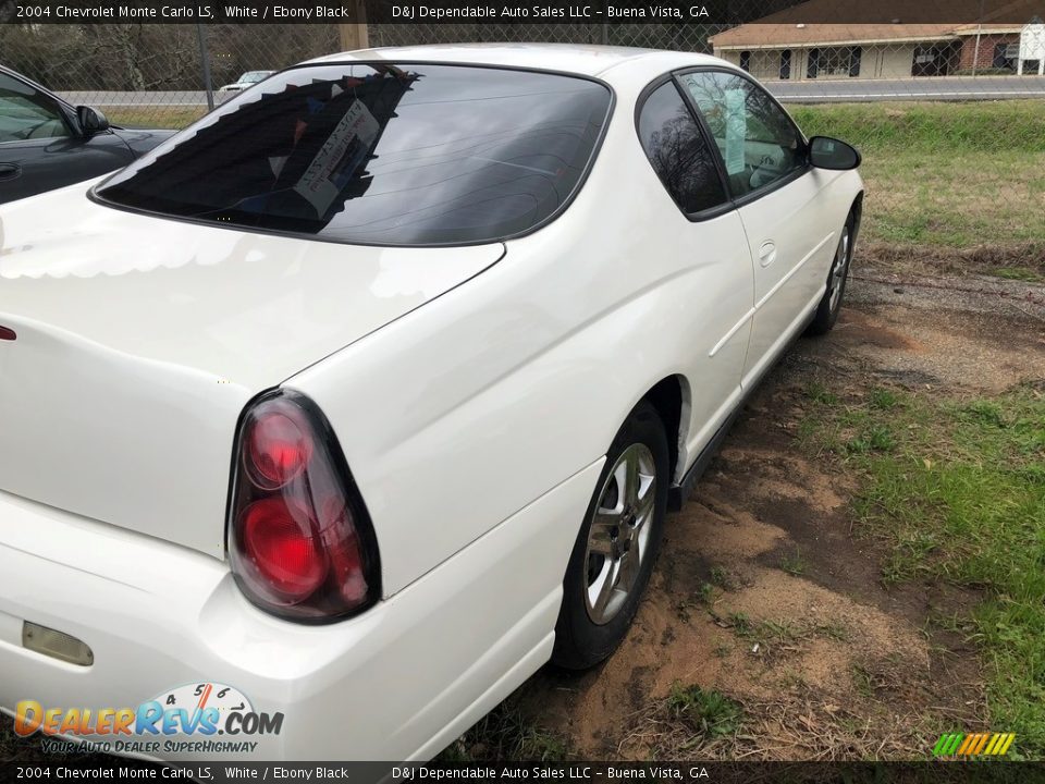 2004 Chevrolet Monte Carlo LS White / Ebony Black Photo #4