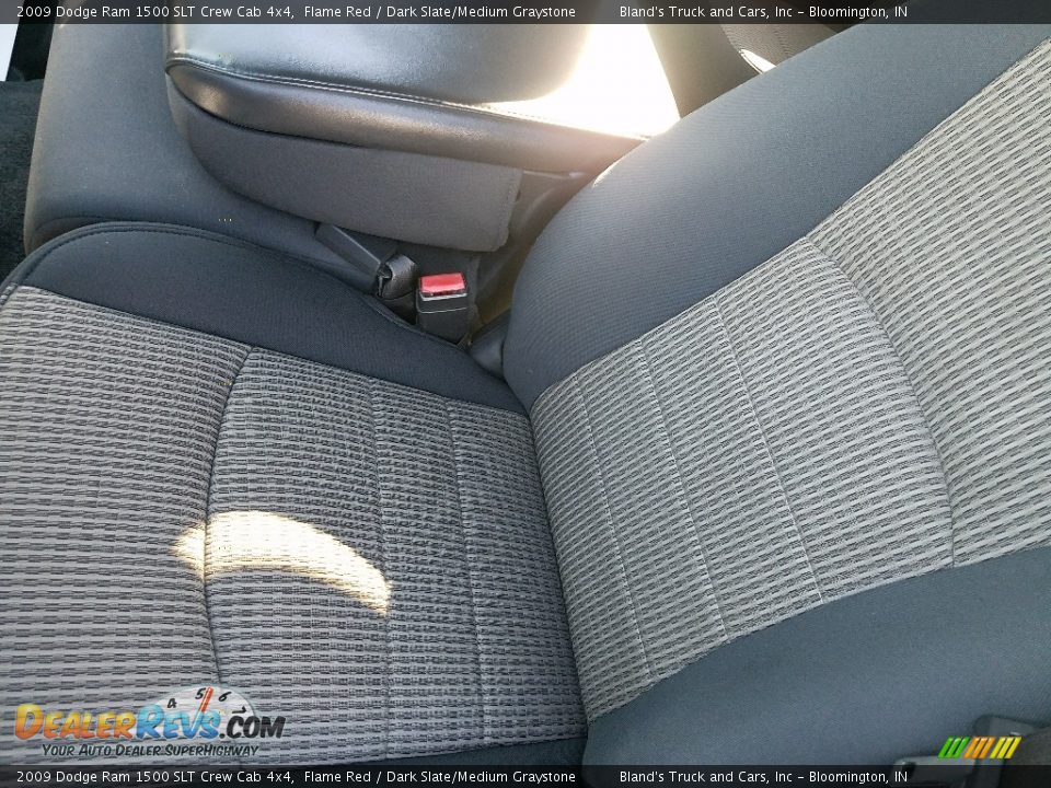 2009 Dodge Ram 1500 SLT Crew Cab 4x4 Flame Red / Dark Slate/Medium Graystone Photo #17