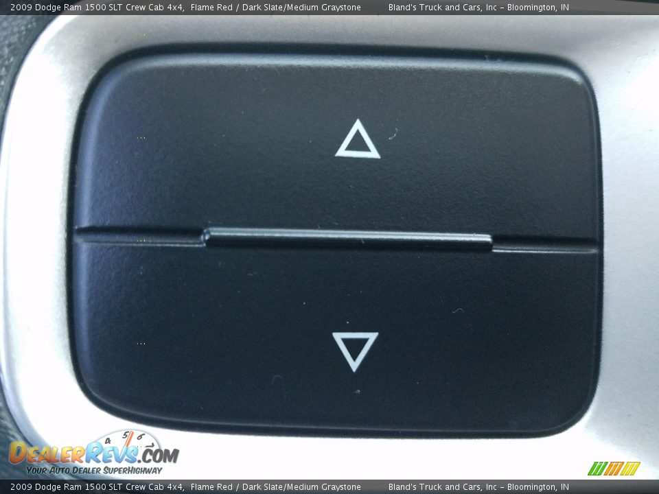 2009 Dodge Ram 1500 SLT Crew Cab 4x4 Flame Red / Dark Slate/Medium Graystone Photo #21