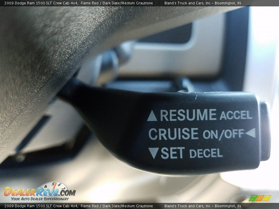 2009 Dodge Ram 1500 SLT Crew Cab 4x4 Flame Red / Dark Slate/Medium Graystone Photo #23