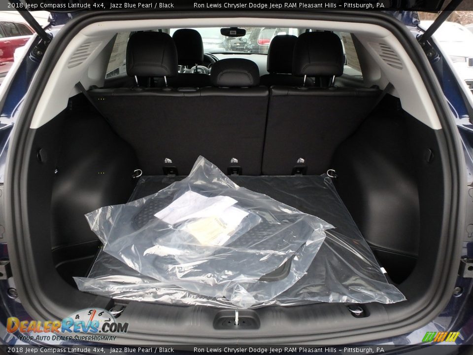 2018 Jeep Compass Latitude 4x4 Jazz Blue Pearl / Black Photo #6
