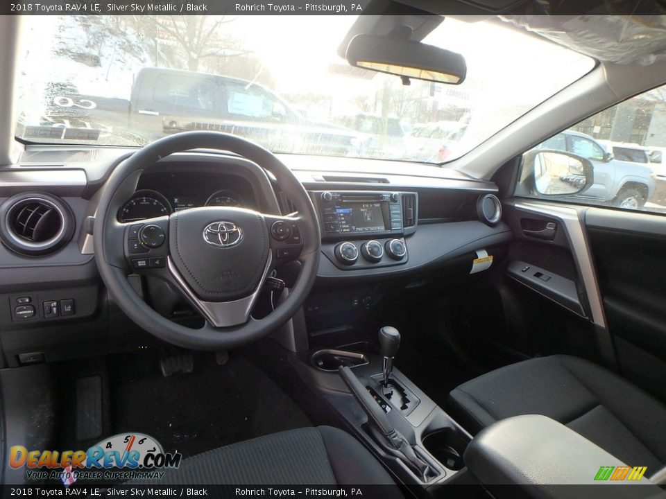 2018 Toyota RAV4 LE Silver Sky Metallic / Black Photo #8