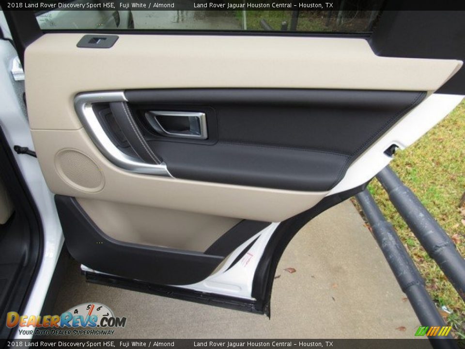 2018 Land Rover Discovery Sport HSE Fuji White / Almond Photo #22
