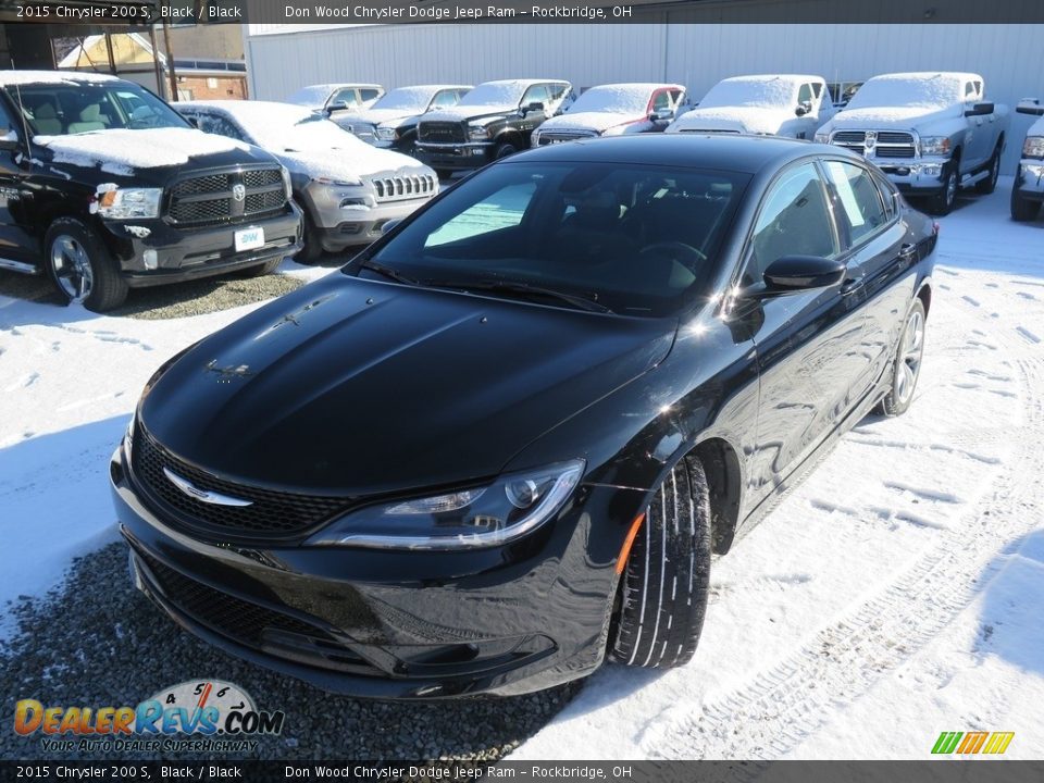 2015 Chrysler 200 S Black / Black Photo #6