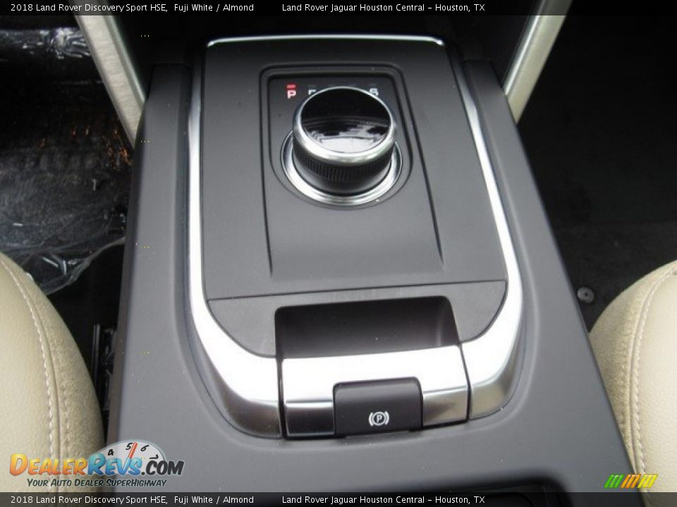 2018 Land Rover Discovery Sport HSE Fuji White / Almond Photo #35