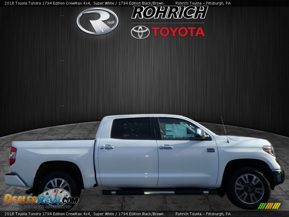 2018 Toyota Tundra 1794 Edition CrewMax 4x4 Super White / 1794 Edition Black/Brown Photo #2