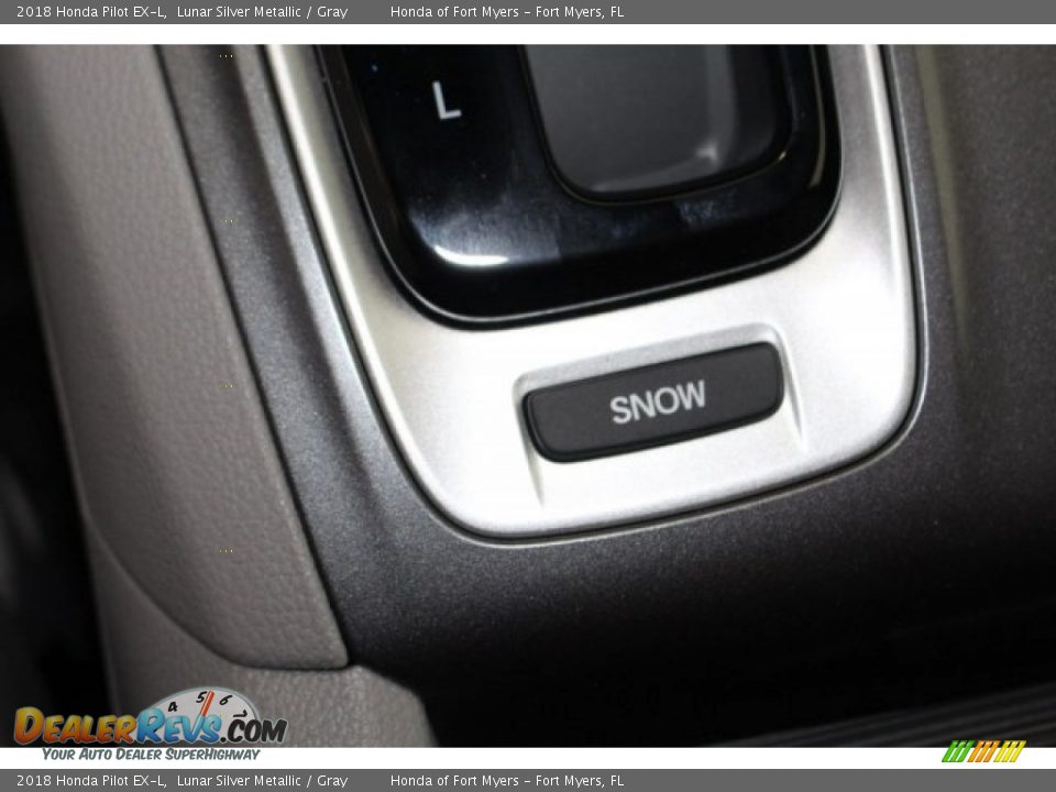 2018 Honda Pilot EX-L Lunar Silver Metallic / Gray Photo #30