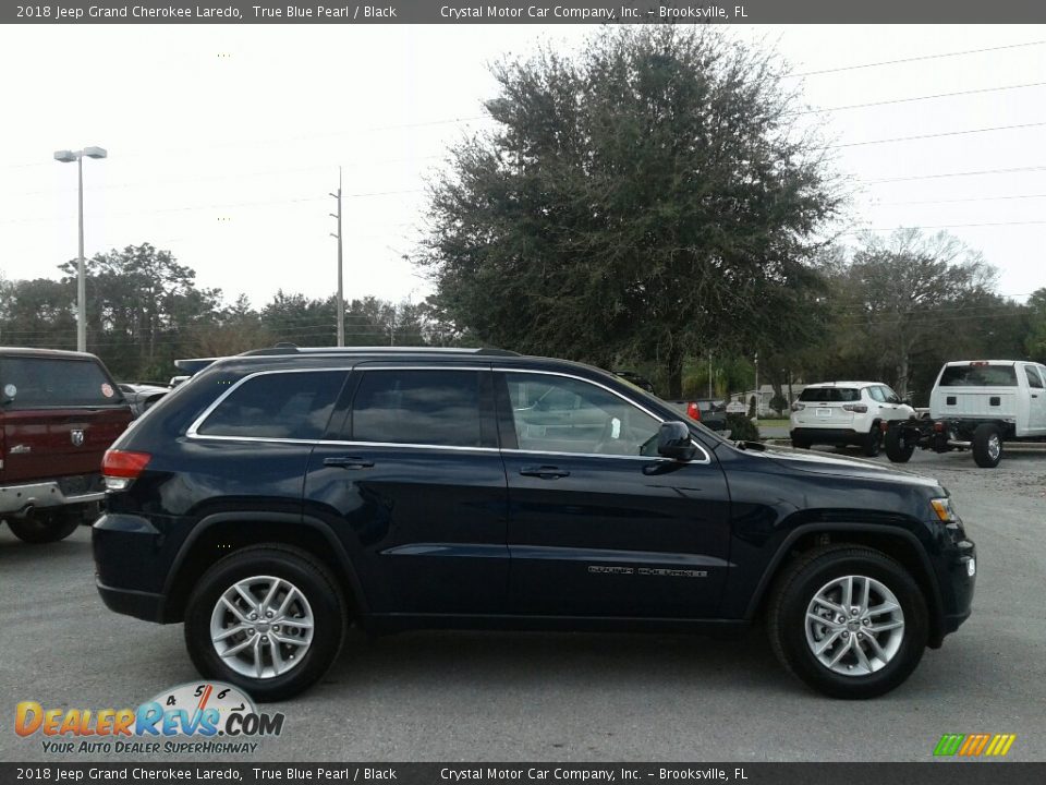 2018 Jeep Grand Cherokee Laredo True Blue Pearl / Black Photo #6