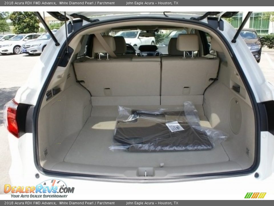 2018 Acura RDX FWD Advance White Diamond Pearl / Parchment Photo #19